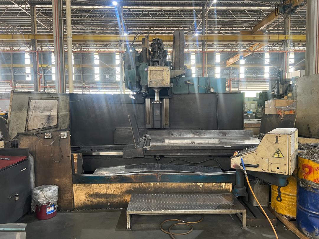 Used Hartford HV80A CNC Vertical Machining Center / CNC Milling