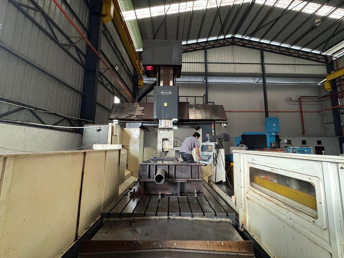 Used Hartford HB-4210BC Double Column Machining Center Year 2010
