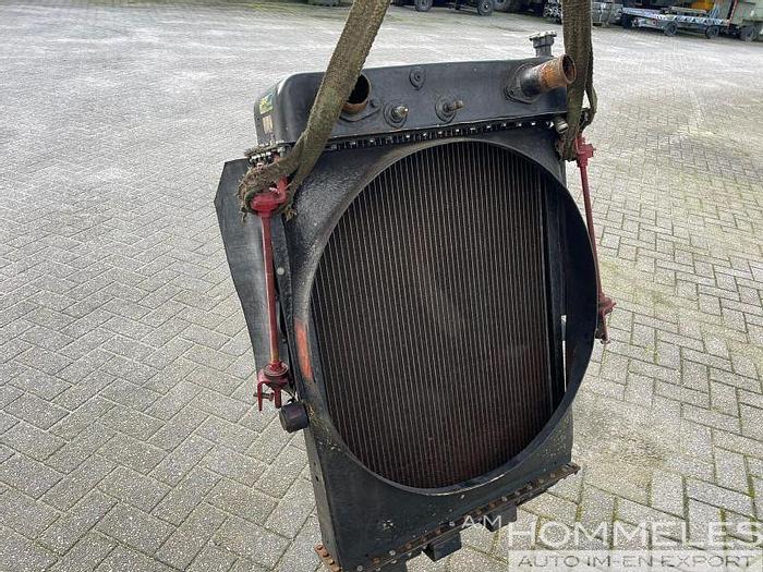 Gebruikt Modine radiator KME