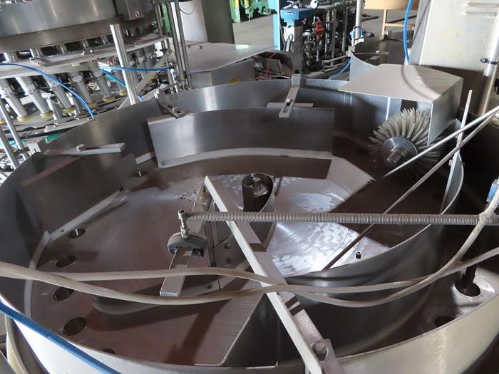 Used Zacmi 2-Bowl 28 Pocket Volumetric Filler