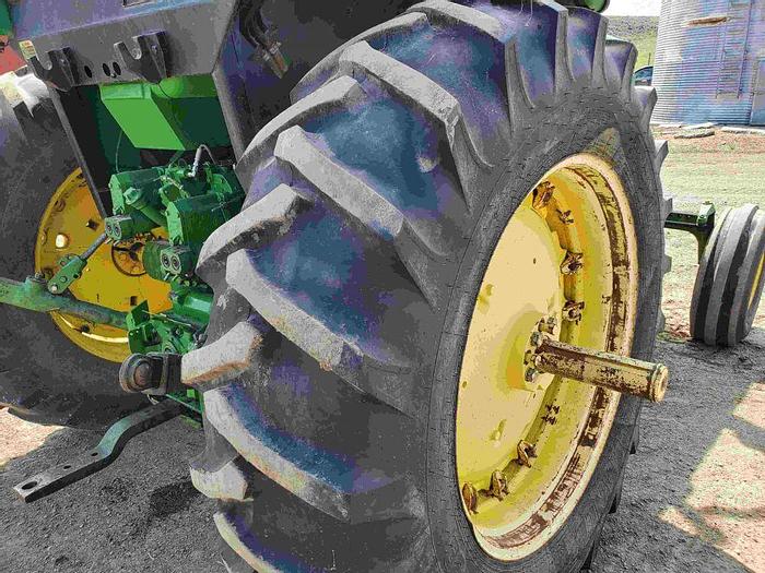 Used John Deere 4240 Tractor