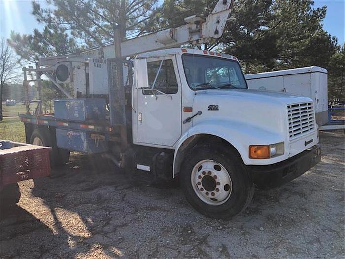 Used 2011 Smeal 6T Pump Hoist Rig