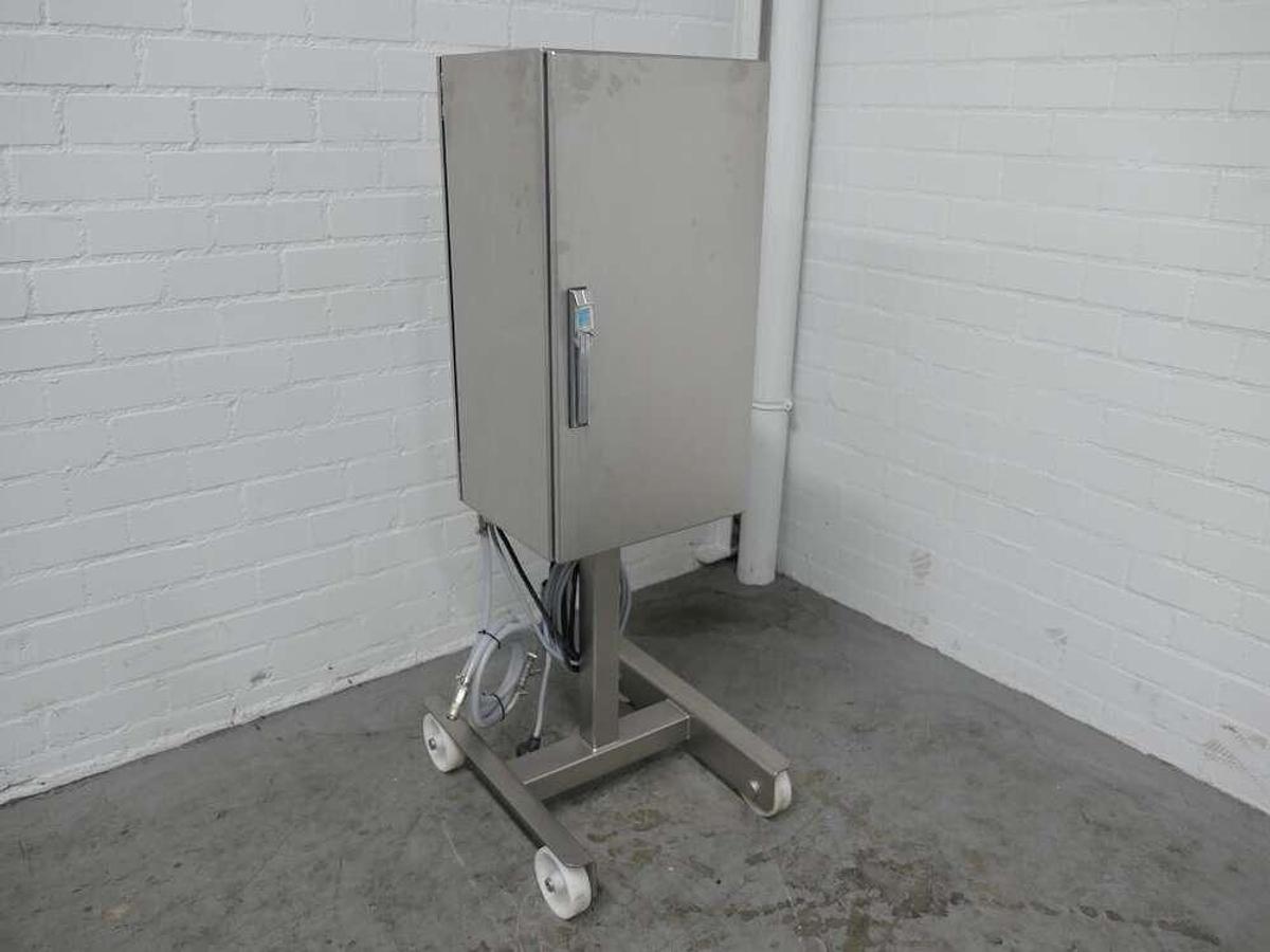 Used Poly Clip labelling system
