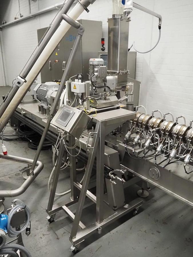 Gebruikt Clextral double screw extruder
