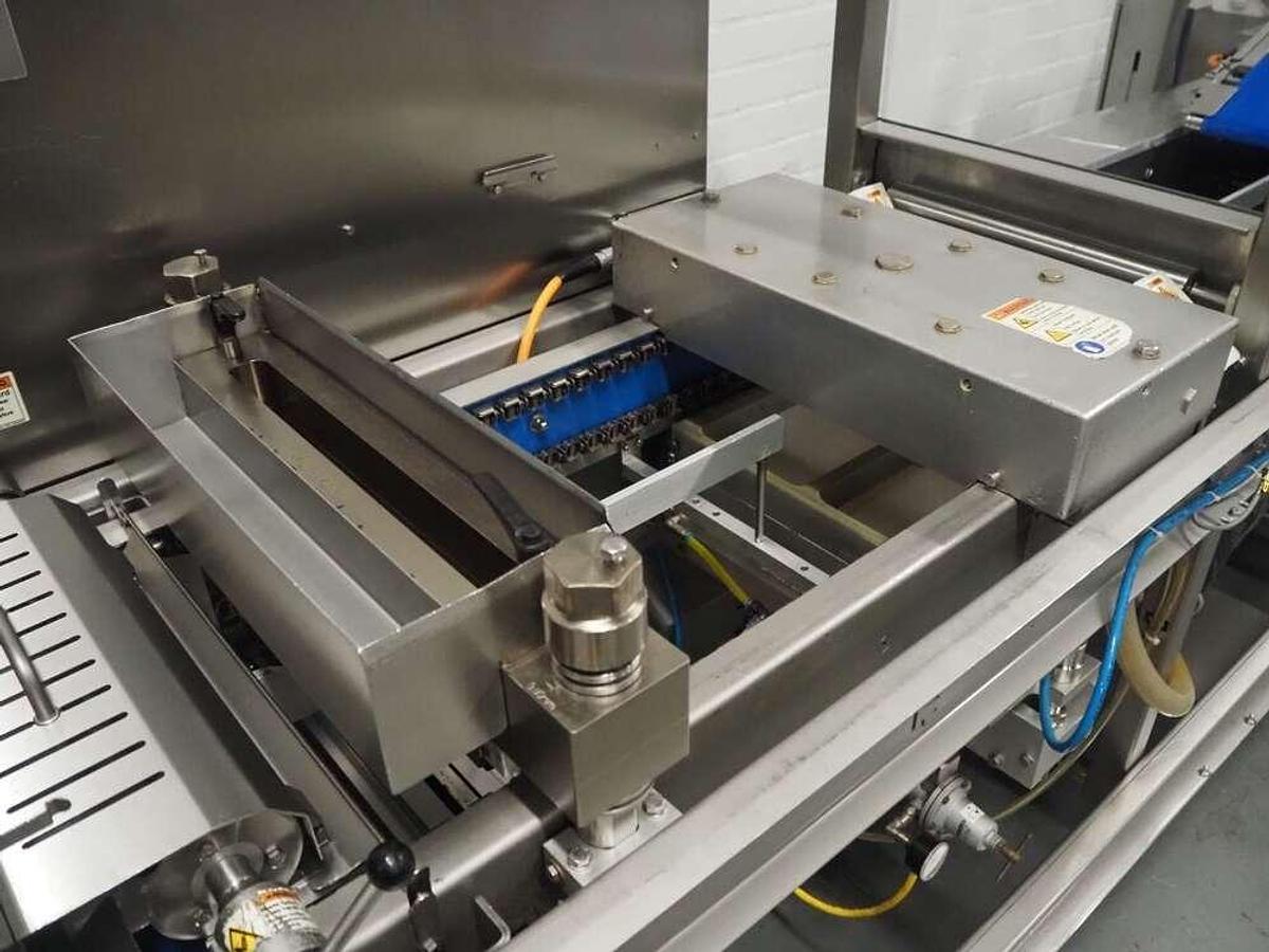 Used Treif / Variovac slicing and packaging line