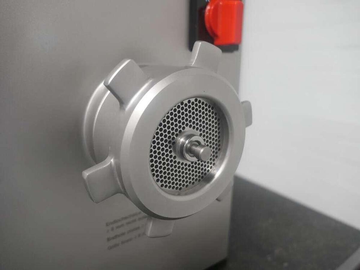 Used Freund / Ifooma grinder