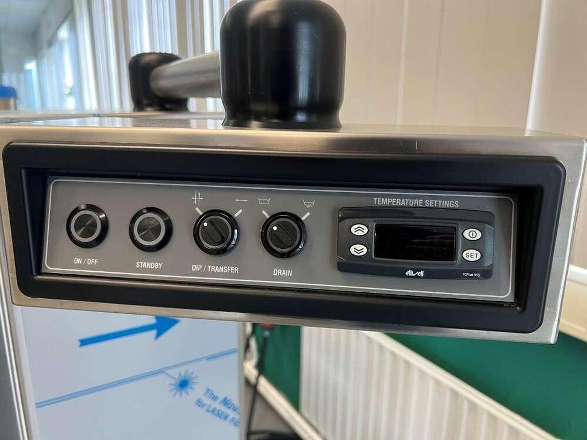 Used Henkelman automatic vacuum line