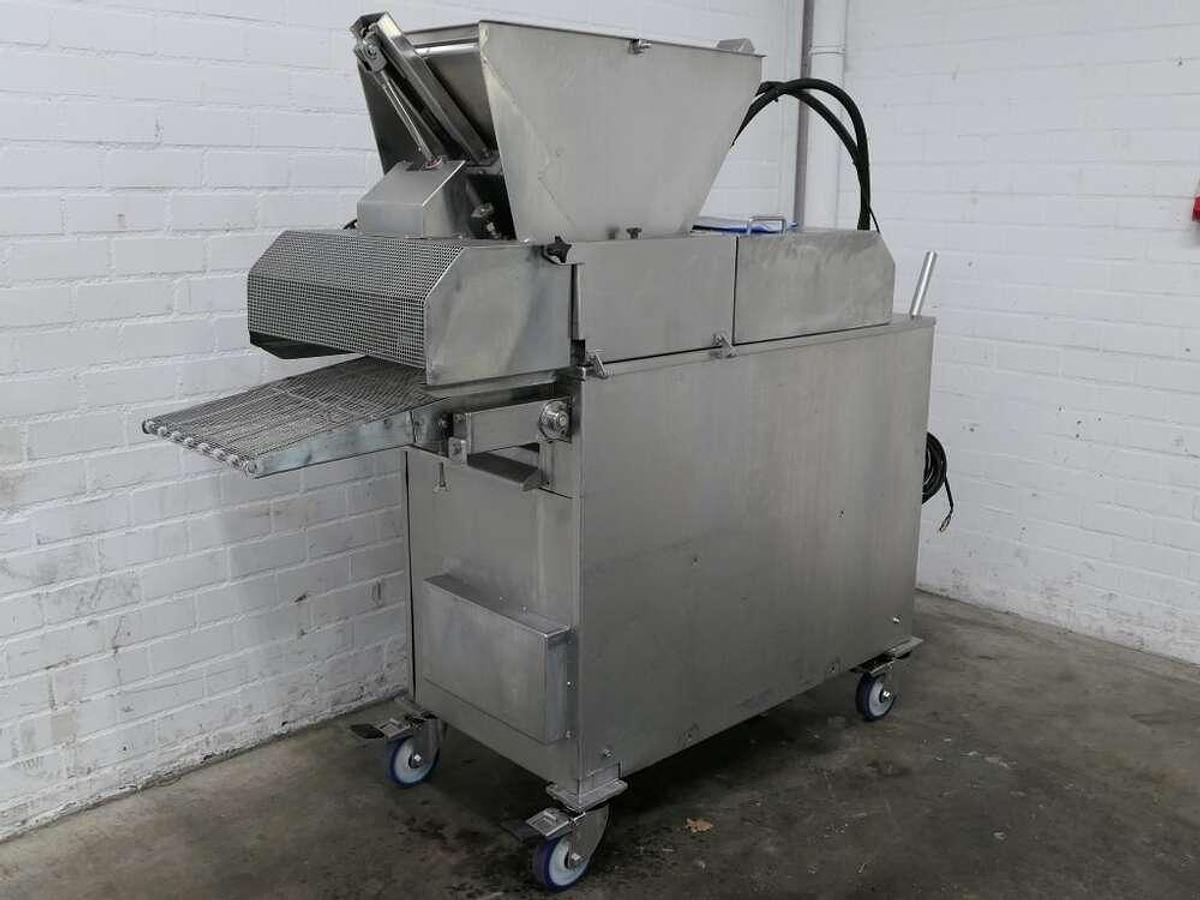 Used GEA/Koppens forming machine