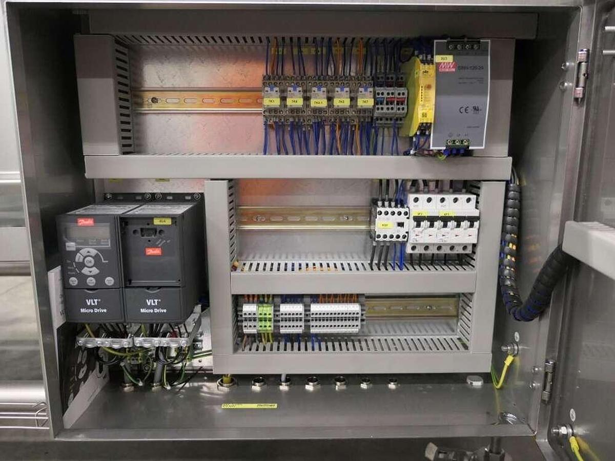 Used GEA flip-over drip-off conveyor