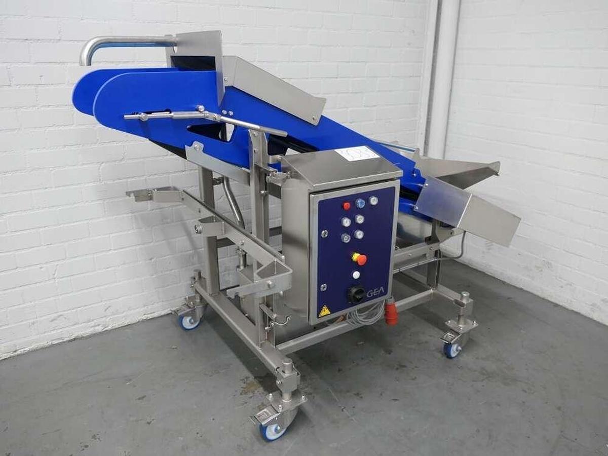Used GEA infeed conveyor