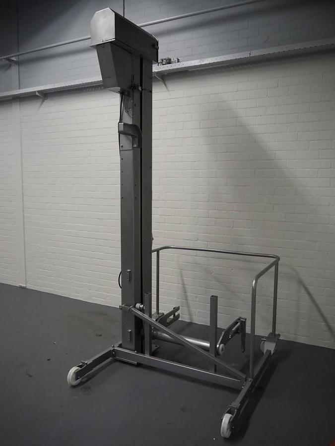 Gebruikt 2006 CFS ColumnLoader 300S