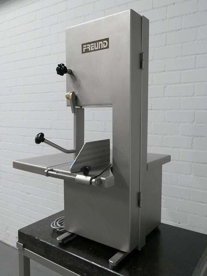 Used Freund / Ifooma bandsaw