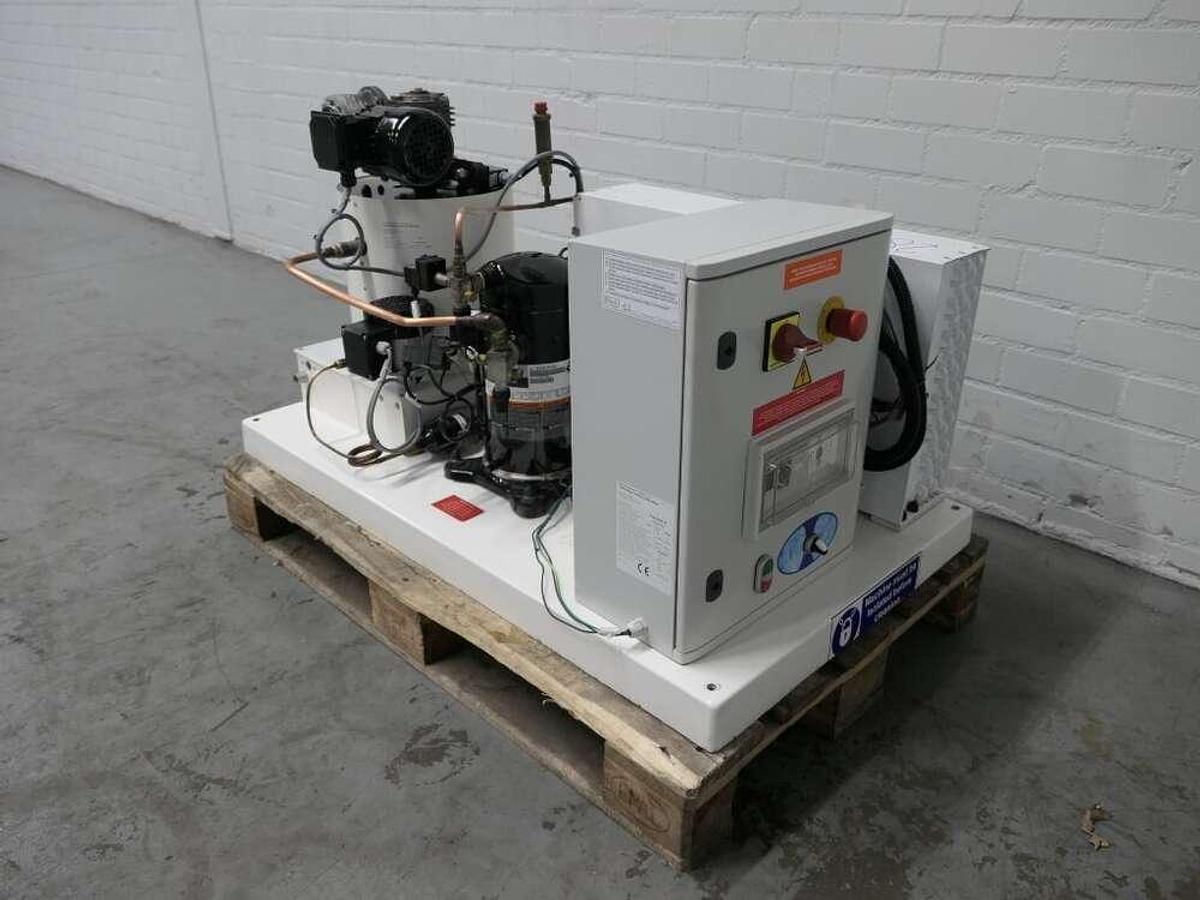 Used GEA ice generator