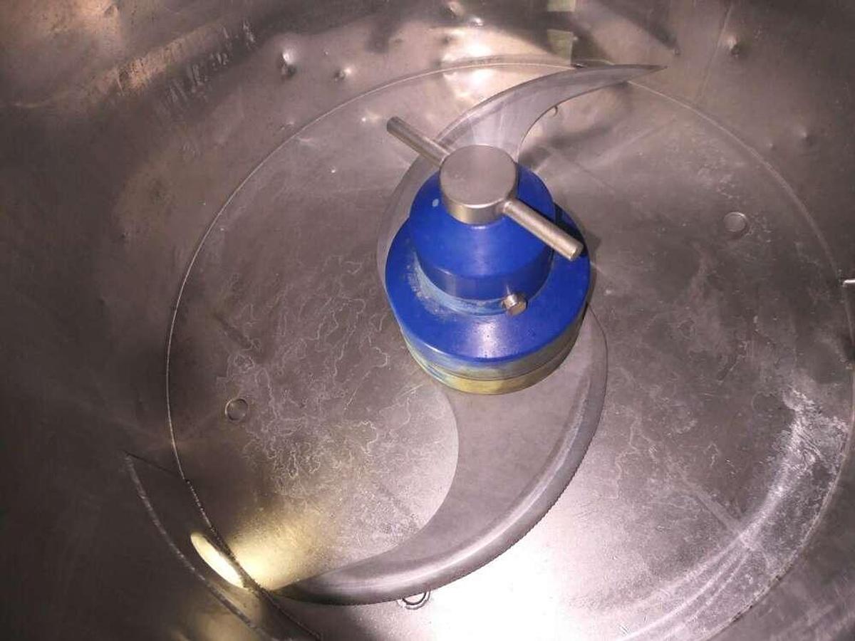 Used Roboqbo universal processing system