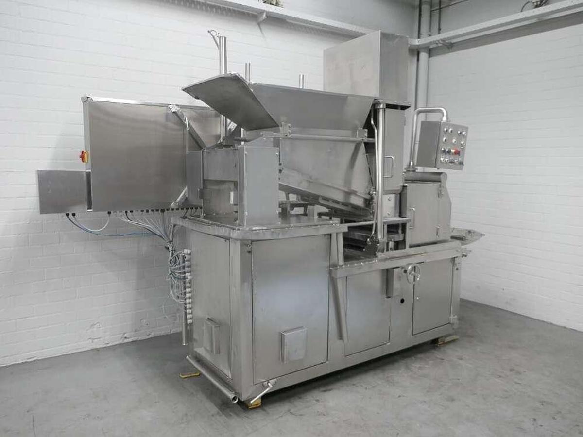 Gebruikt Formax forming machine