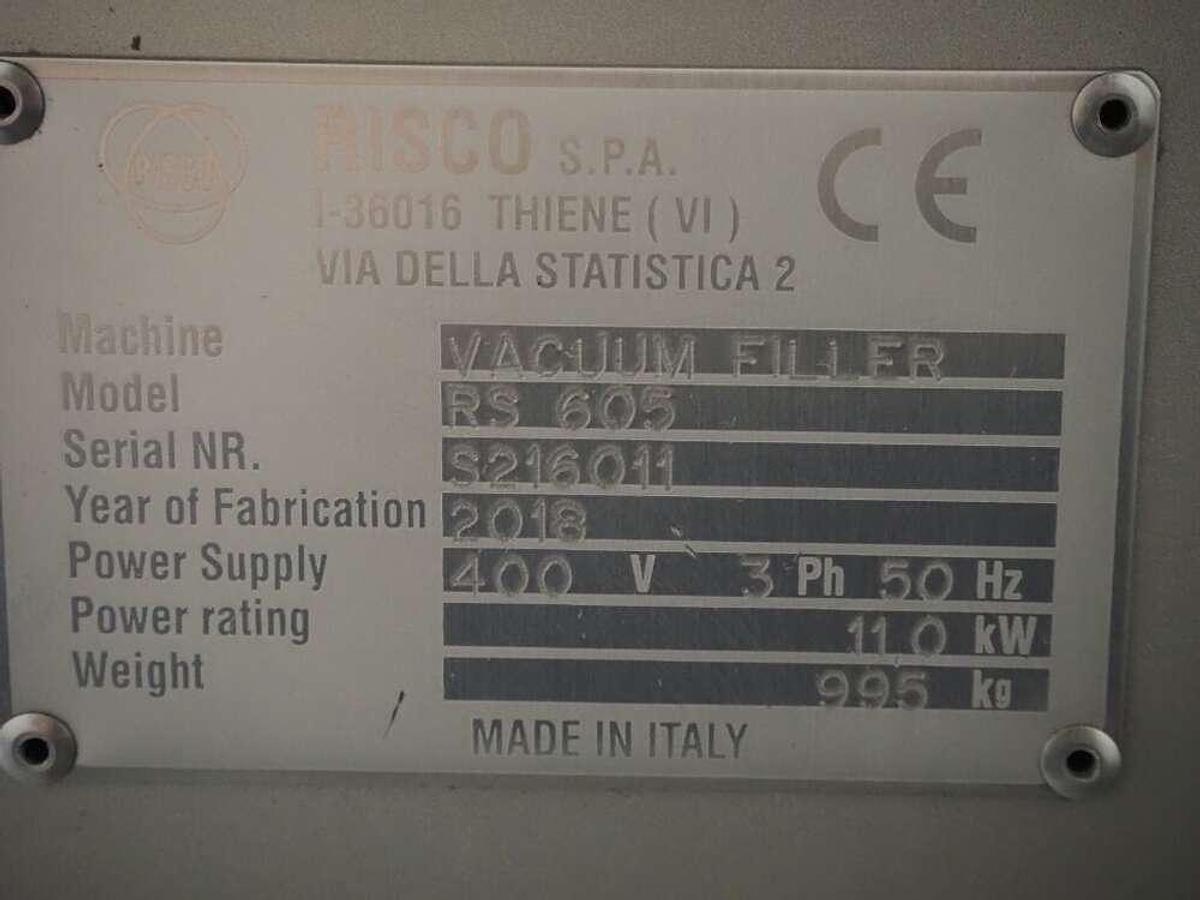 Used Risco vacuum filler