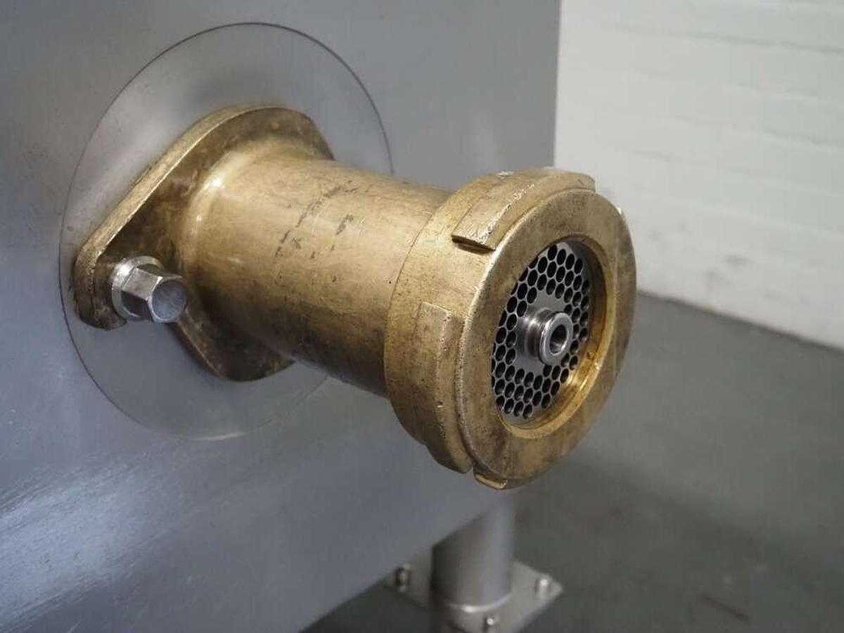 Used Kolbe mixer grinder