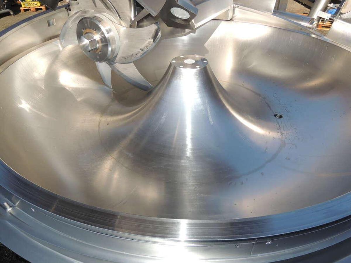 Used Laska vacuum cutter