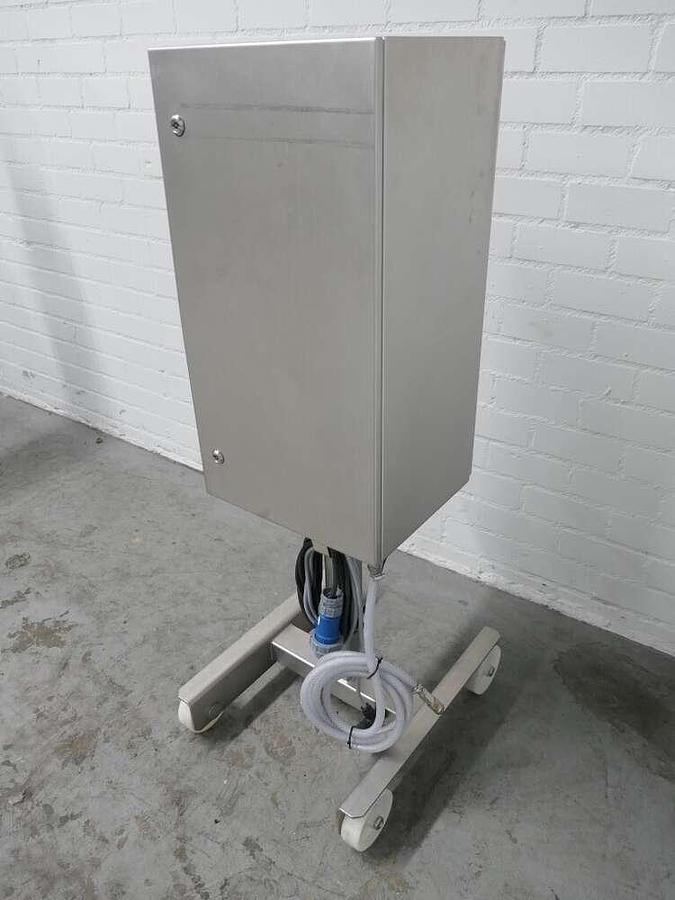 Used Poly Clip labelling system
