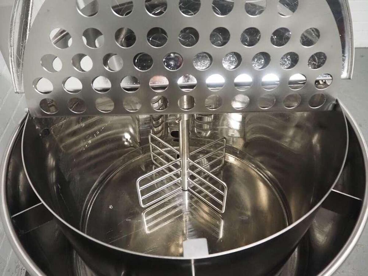 Used Hiwell batter mixer