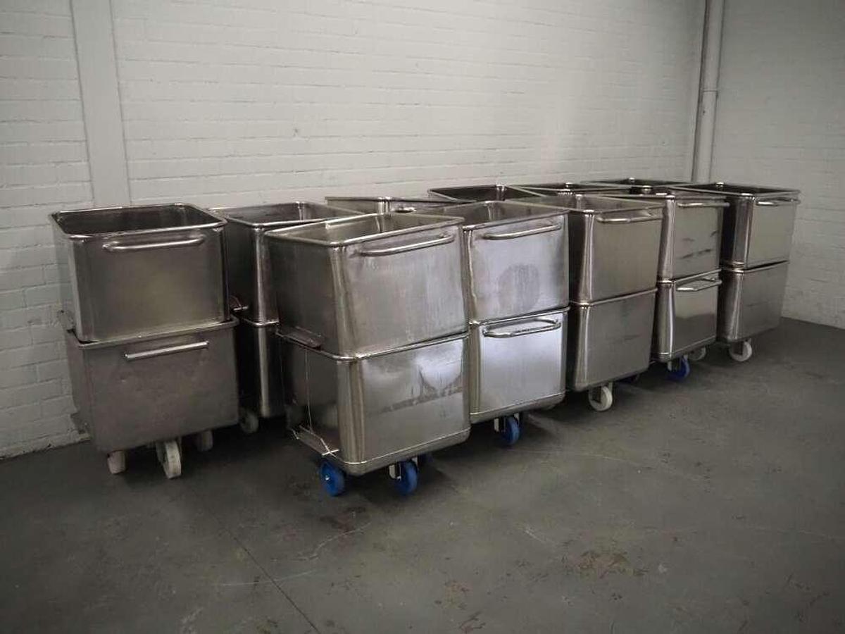 Used Mohn tote bins