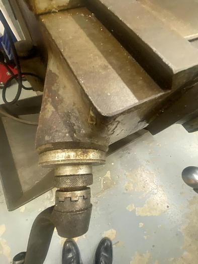 Used Hartford 2S Manual Turret Milling Machine