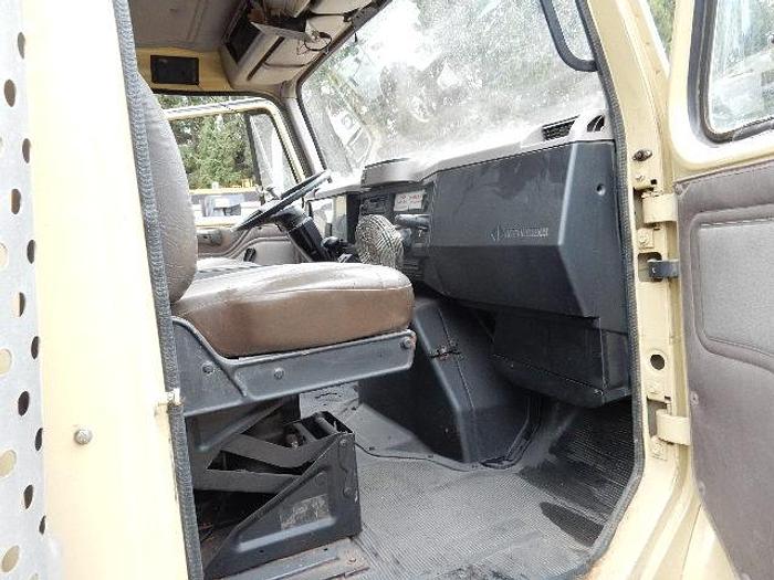 Used 1998 International 4900