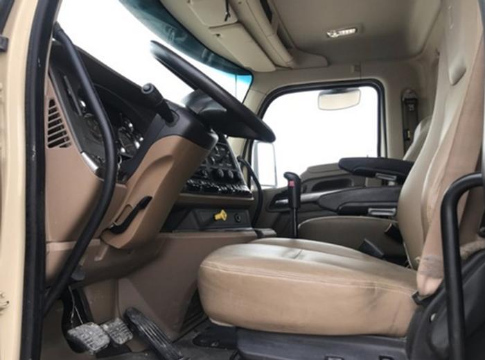 Used 2015 Kenworth Used Hot Oil Truck