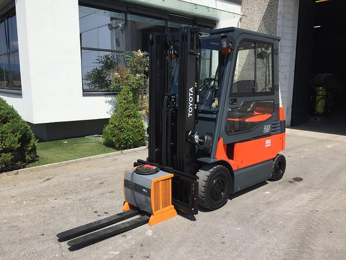 Used 2012 TOYOTA 7FBMF 25