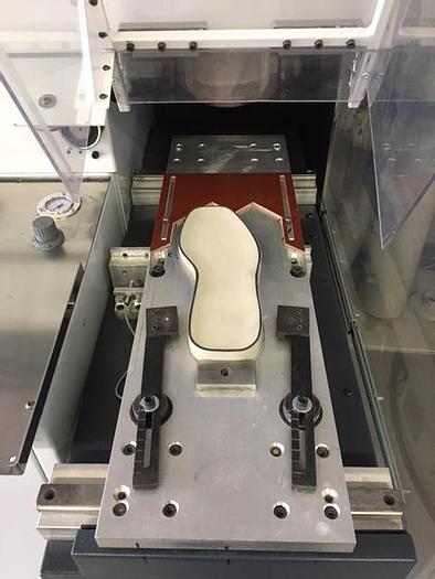 INSELLATRICE SAGOMATRICE SVASATRICE AUTOMATICA PER SUOLE - AUTOMATIC SHAPING FLARING MACHINE