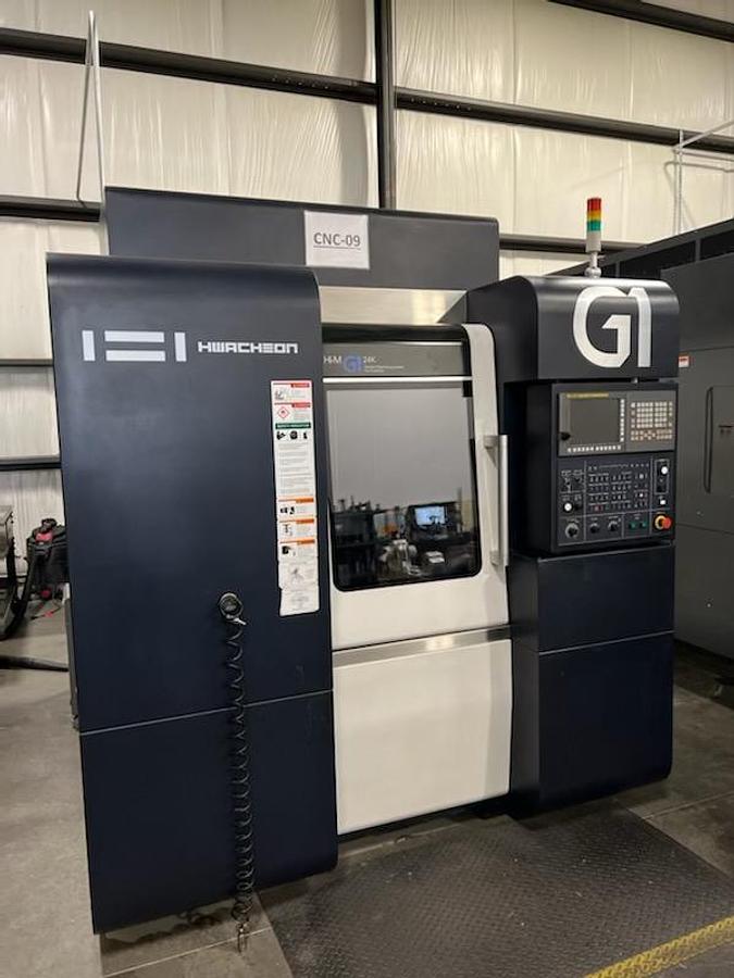 Used 2019 HWACHEON Hi-M G1 CNC Vertical Machining Center For Graphite