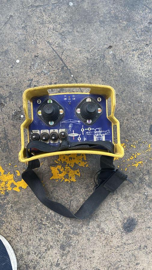 Usado MANITOU 2540 MRT PRIVILEGE TURBO