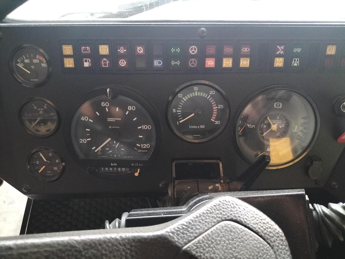 Usado 1997 LIEBHERR LTM 1090-2