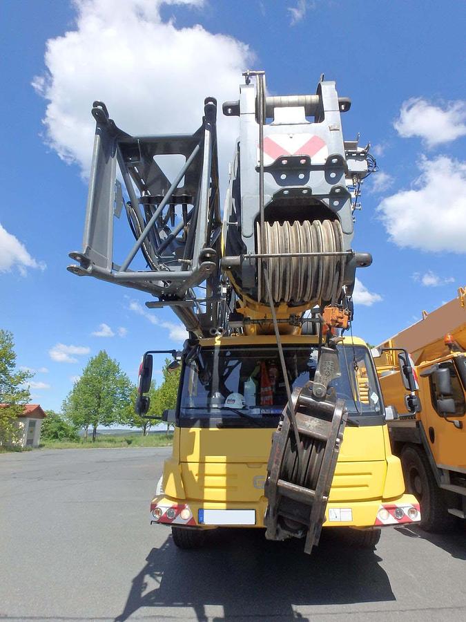 Usado 2015 GROVE GMK 5130-2