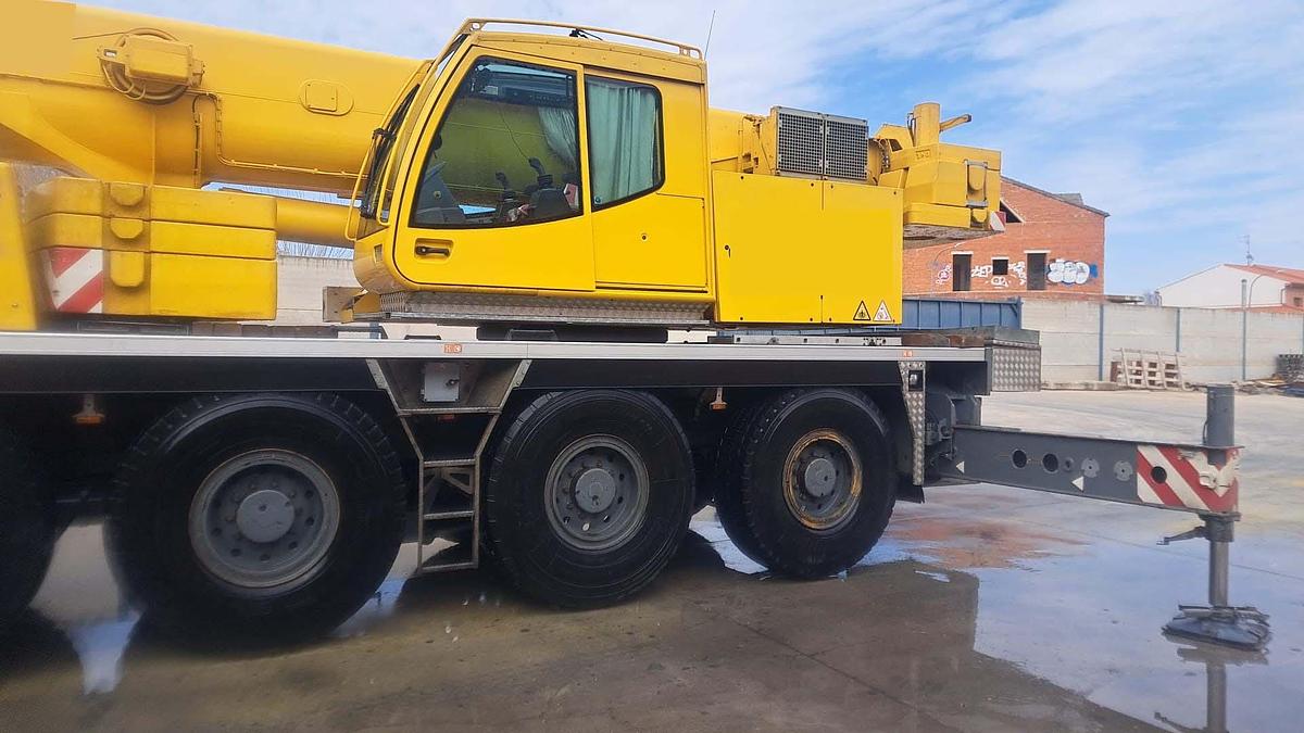 Usado FAUN ATF 65G-4