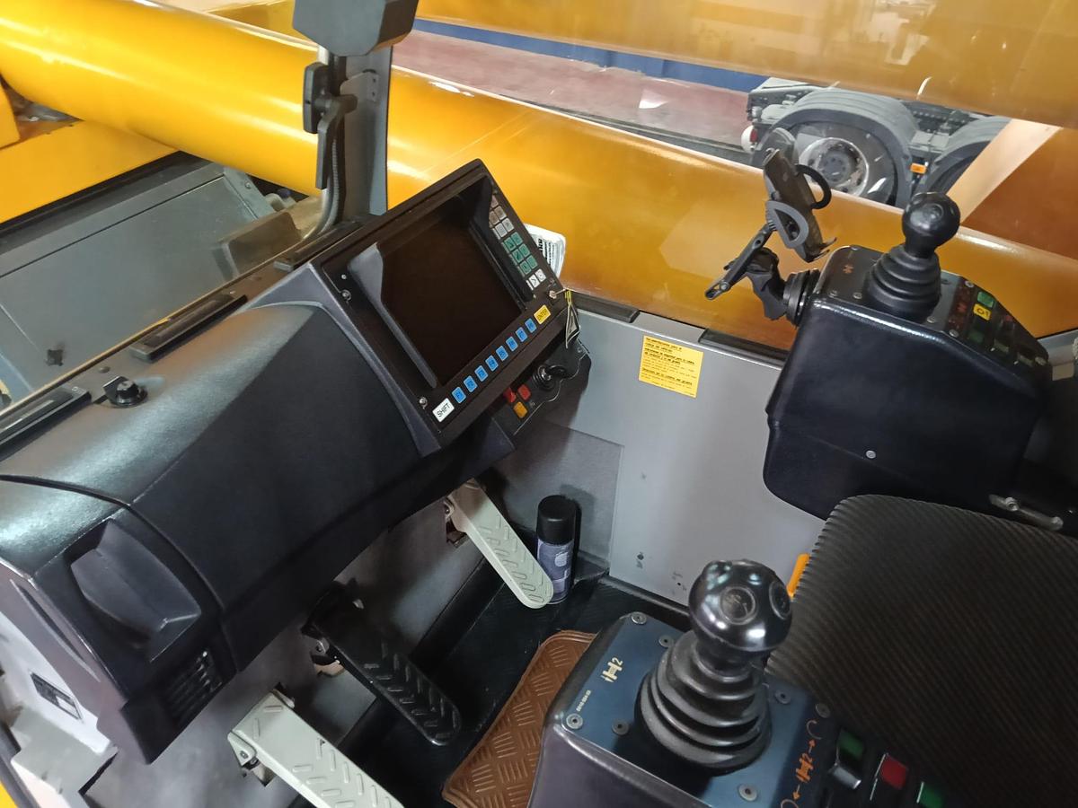 Usado 2006 LIEBHERR LTM 1055-3.1