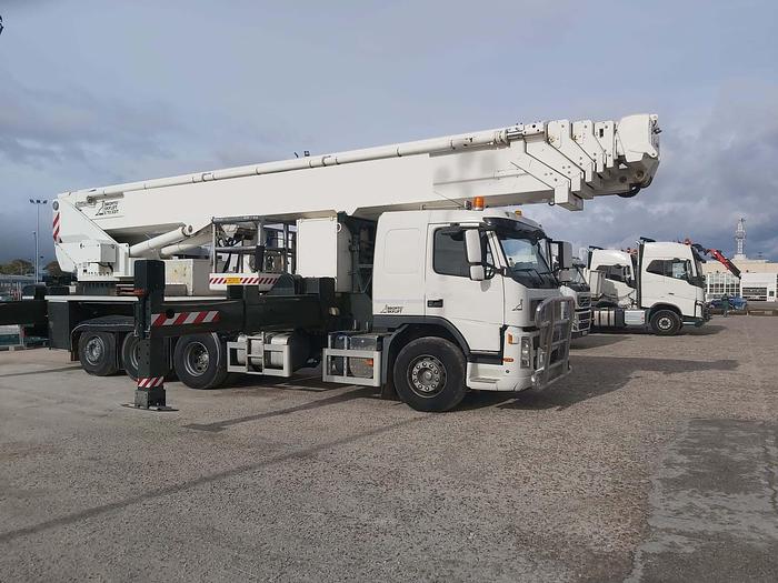 Usado BRONTO SKYLIFT S70 XDT