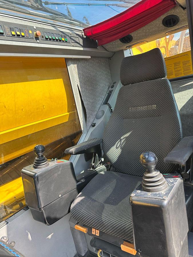 Usado 2007 LIEBHERR LTM 1090-4.1