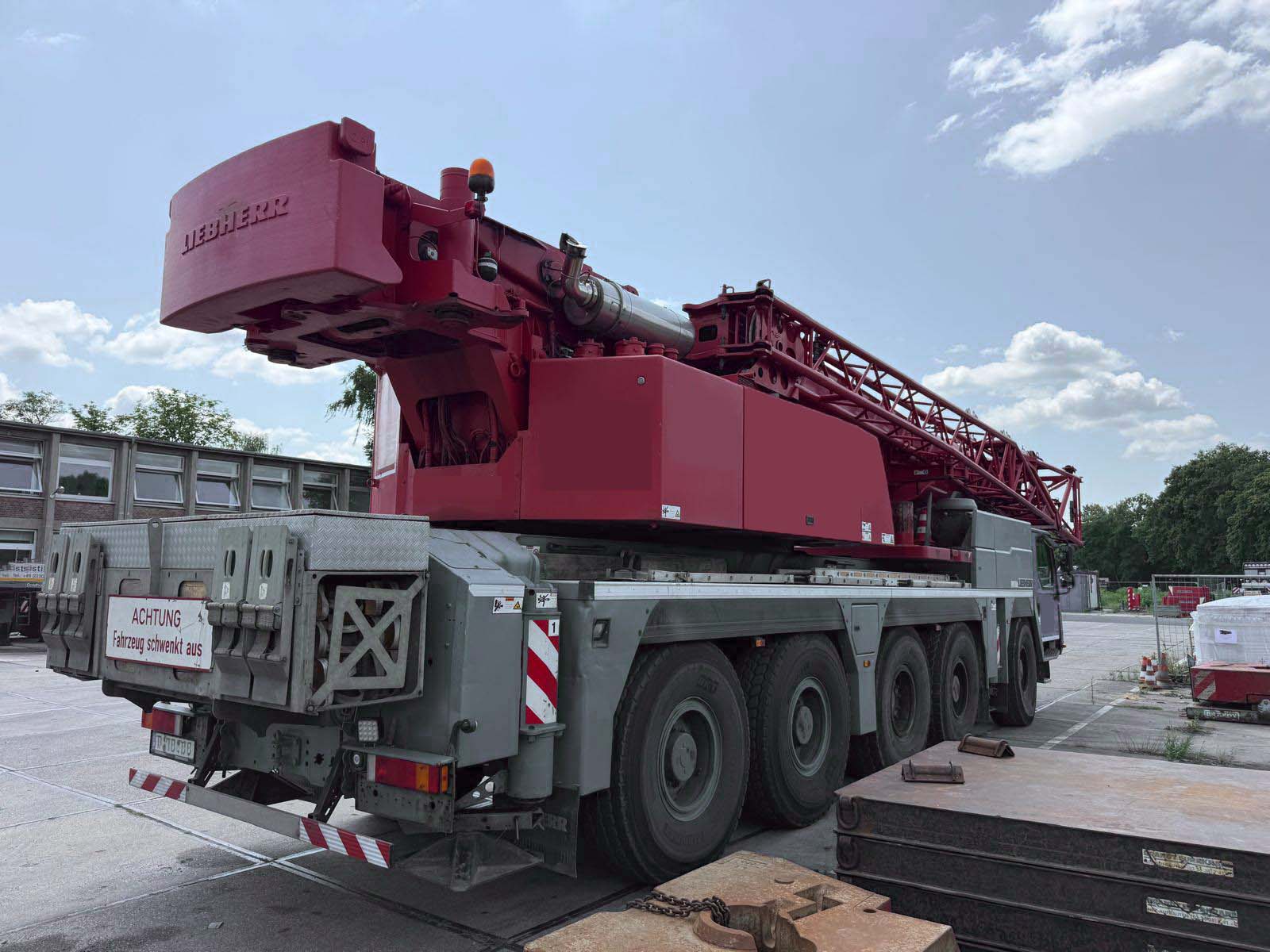 Usado 2013 LIEBHERR LTM 1130-5.1