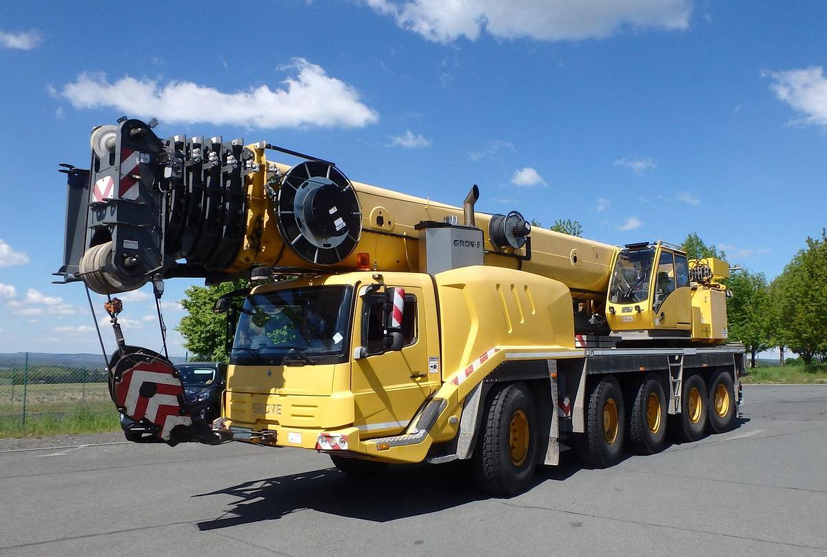 Usado 2015 GROVE GMK 5130-2
