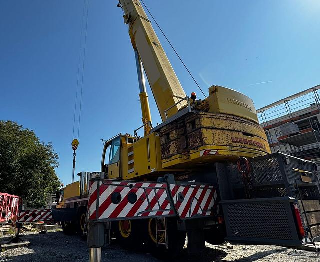 Usado LIEBHERR LTM 1130-5.1
