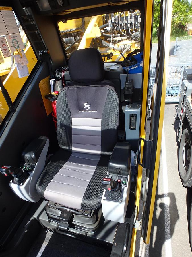 Usado 2015 GROVE GMK 5130-2