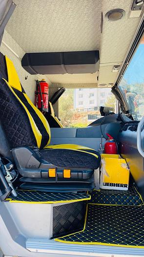 Usado 2010 LIEBHERR LTM 1130-5.1