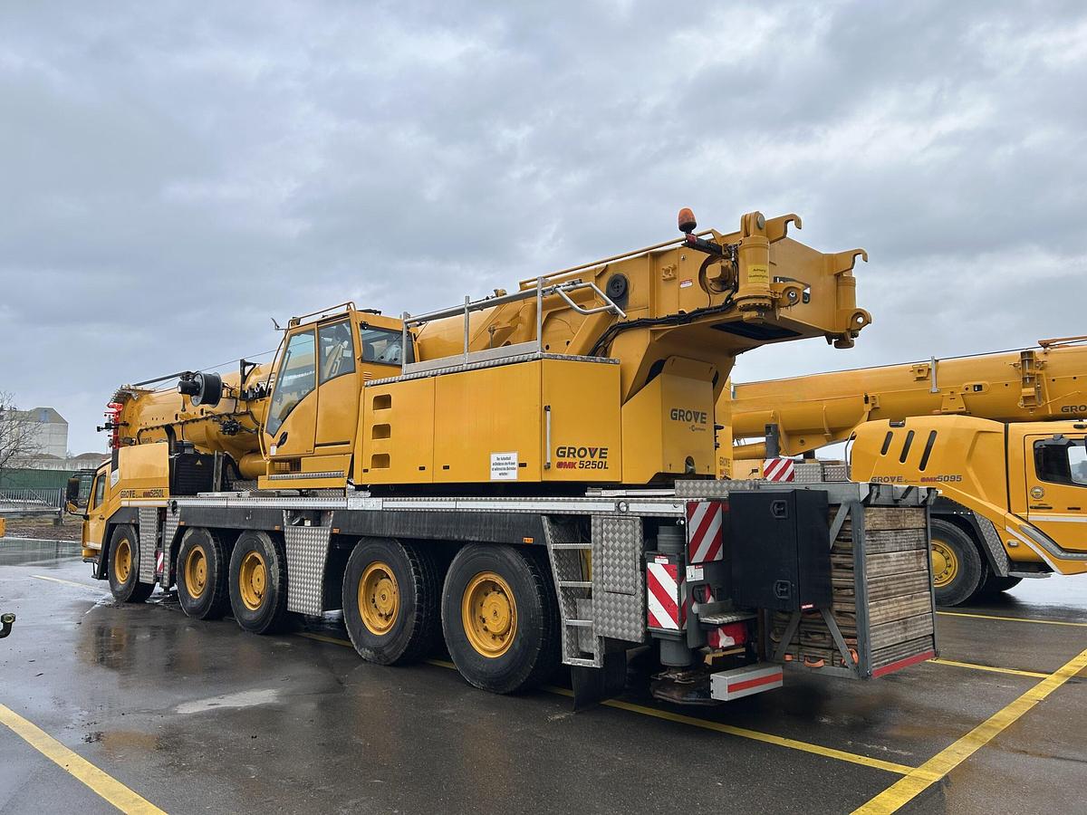 Usado 2016 GROVE GMK 5250L