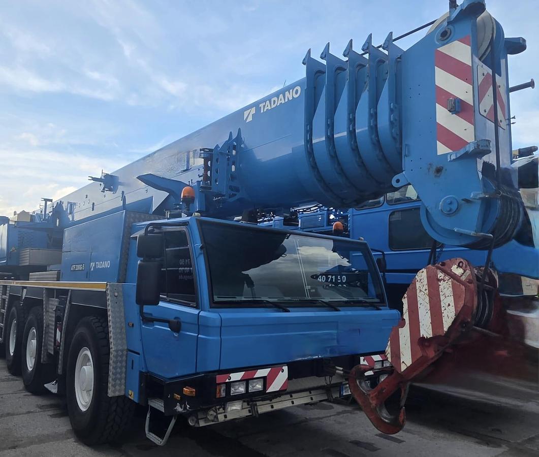 Usado 2013 TADANO FAUN ATF 180G-5