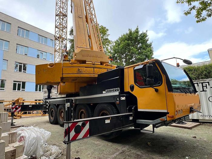 Usado LIEBHERR LTM 1100-4.2