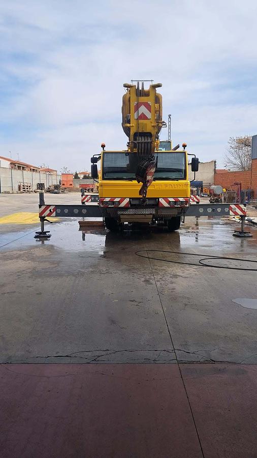 Usado FAUN ATF 65G-4