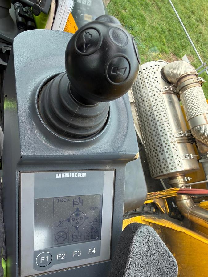 Usado 2017 LIEBHERR LTM 1200-5.1