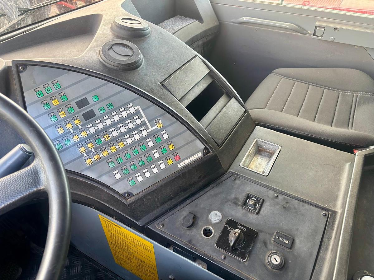 Usado 1998 LIEBHERR LTM 1030-2