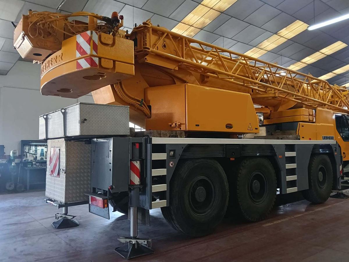 Usado 2006 LIEBHERR LTM 1055-3.1